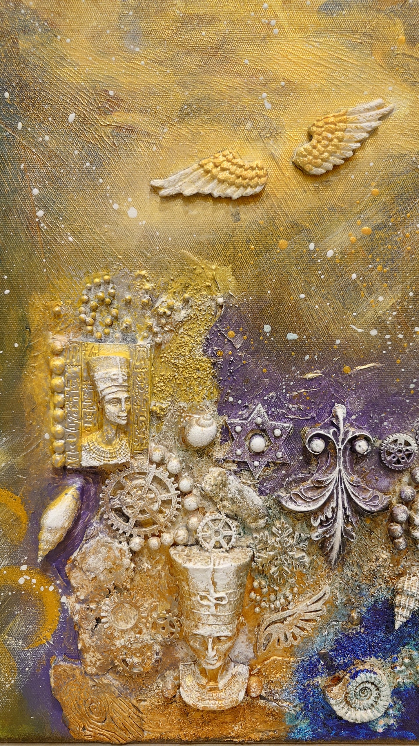 女王的寶藏 The Queen's Treasure SOLD